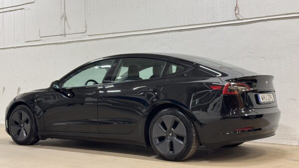 Re-Leasing Tesla Model 3 Long Range AWD - Bild 4