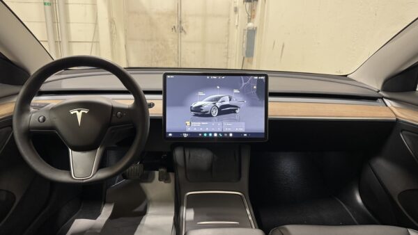 Re-Leasing Tesla Model 3 Long Range AWD - Bild 2
