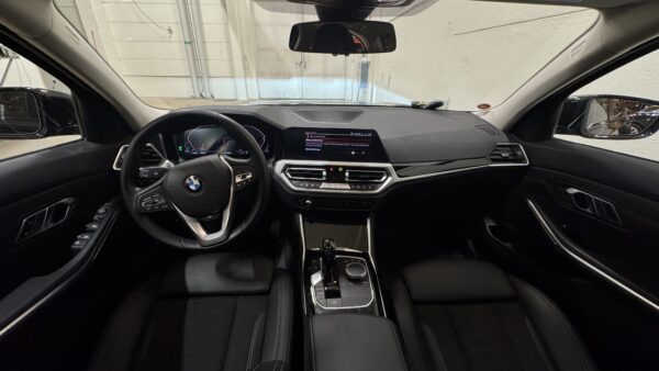 Re-Leasing BMW 320d x-Drive Model Sport - Bild 3